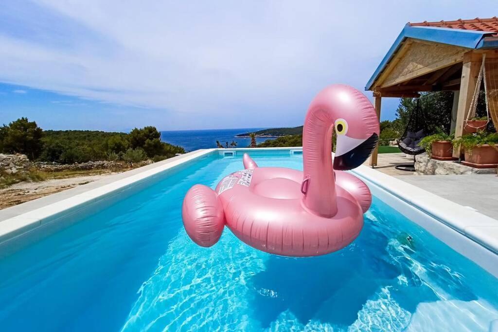 Isolated Paradise Adio Mare Milna  Buitenkant foto