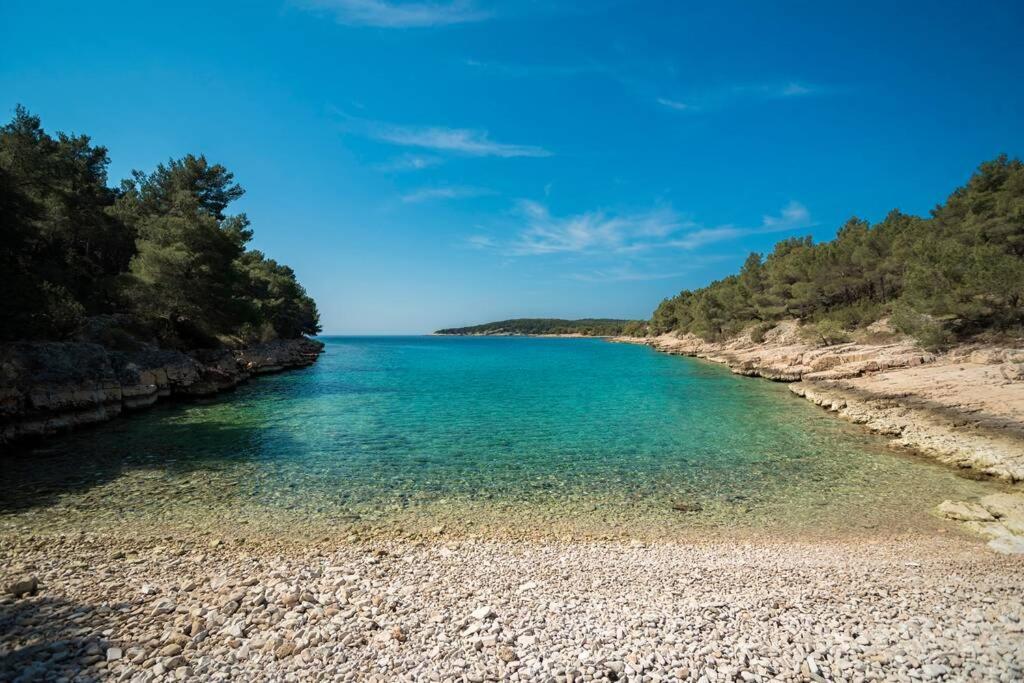 Isolated Paradise Adio Mare Milna  Buitenkant foto